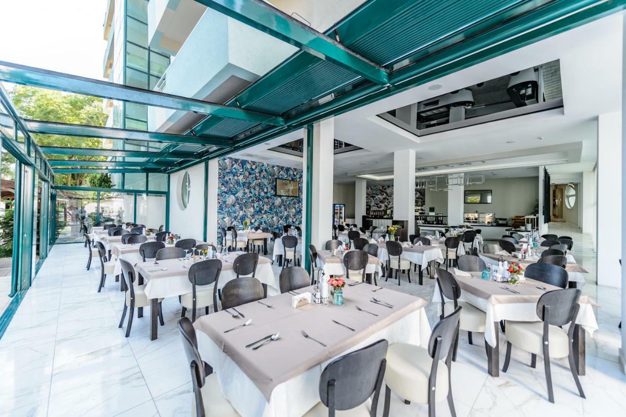 Mirage Medspa Hotel Эфорие Норд Экстерьер фото