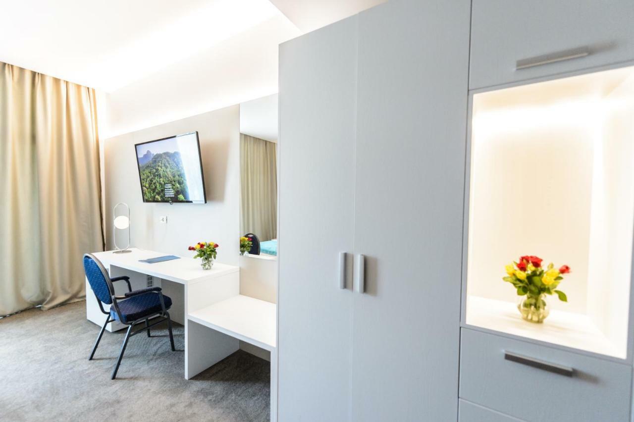 Mirage Medspa Hotel Эфорие Норд Экстерьер фото